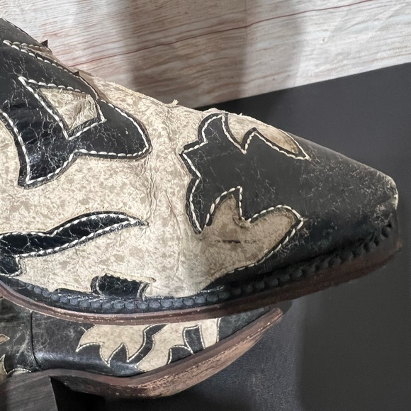 Bodacious boot co. Woman’s snip toe cowboy boots size 7.5 - Picture 7 of 8